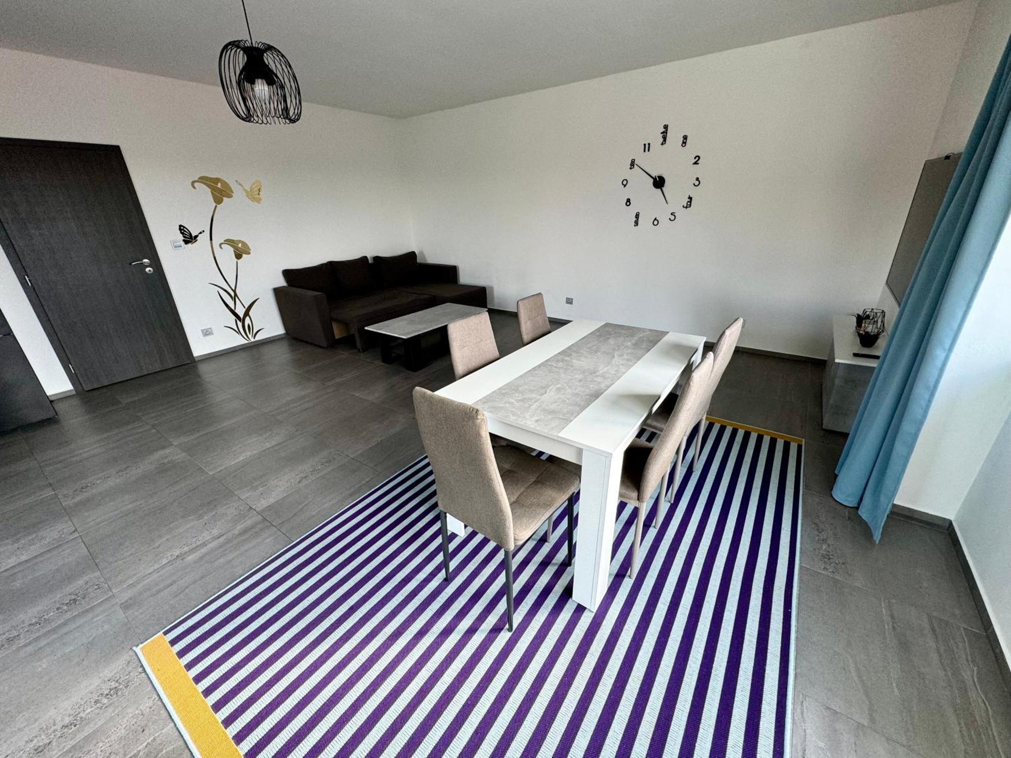 Byt Apartman 74M2 Vyhled Klid Priroda Prague Luaran gambar